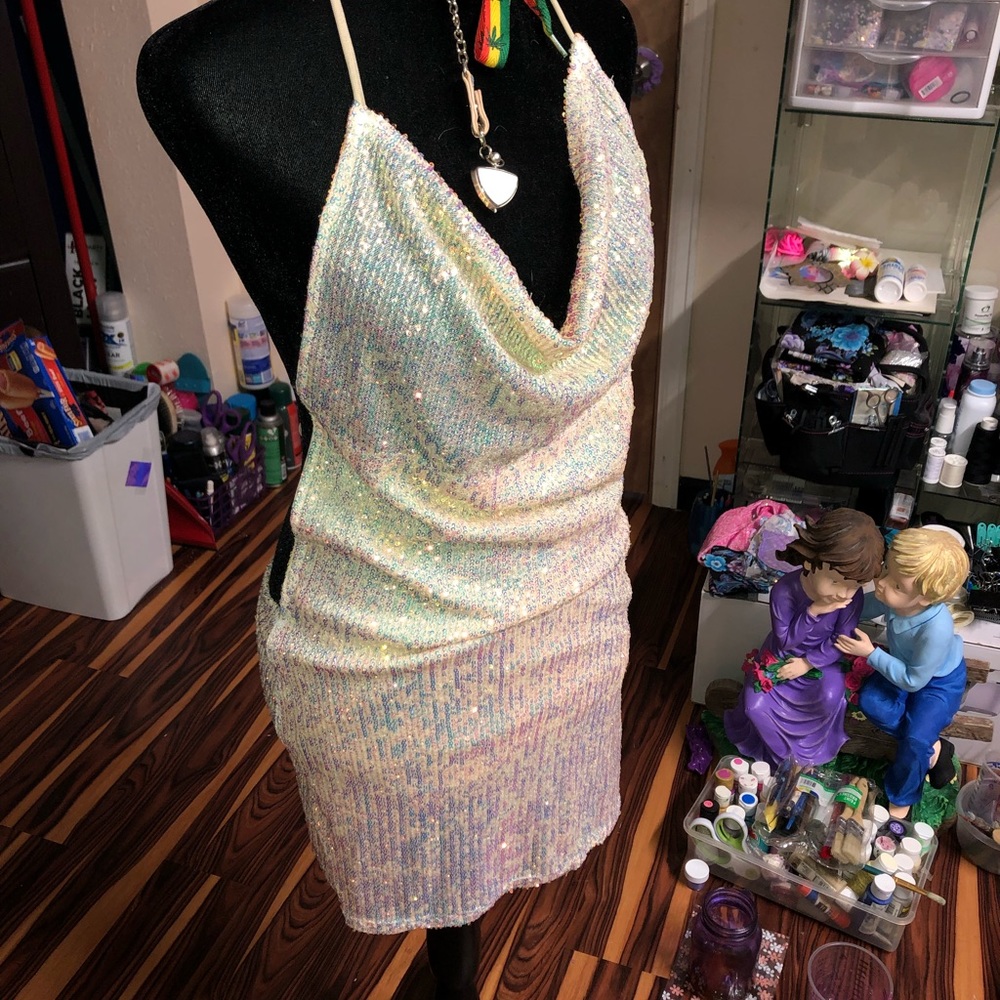 Holographic dress